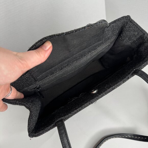 Kate Spade New York Grey Wool Over the Shoulder Hand Bag Black Rectangle Magnete - Picture 8 of 9